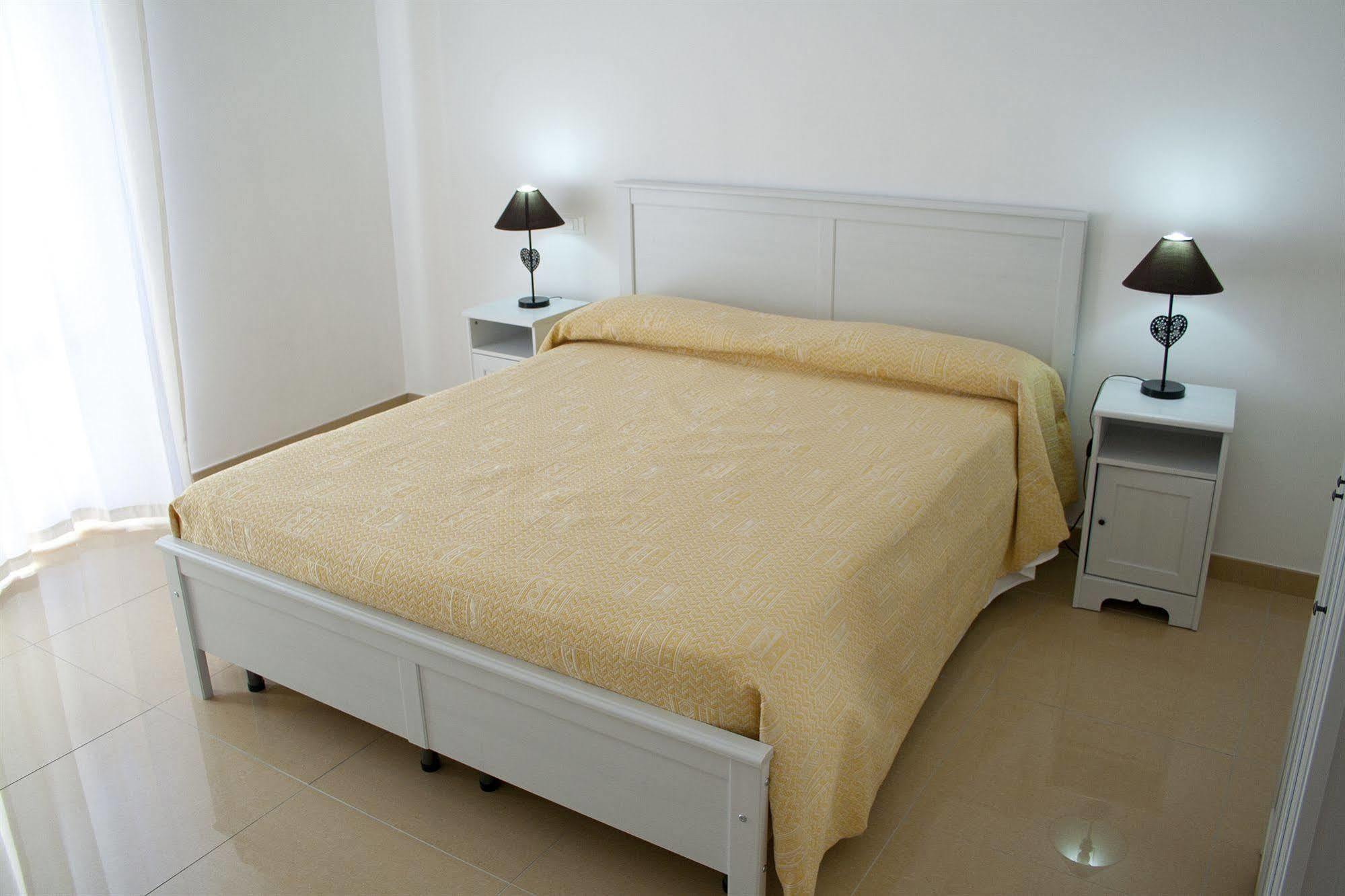 B&B Artemide Lecce Ngoại thất bức ảnh
